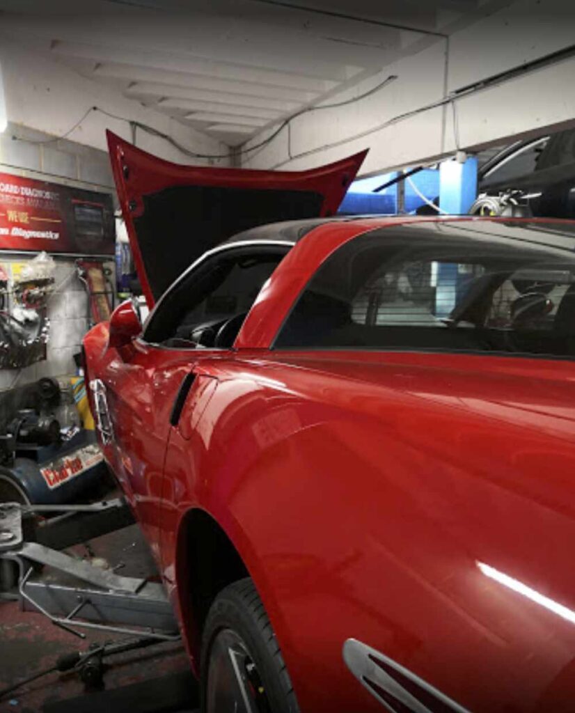 red car servicing engine croydon purley way