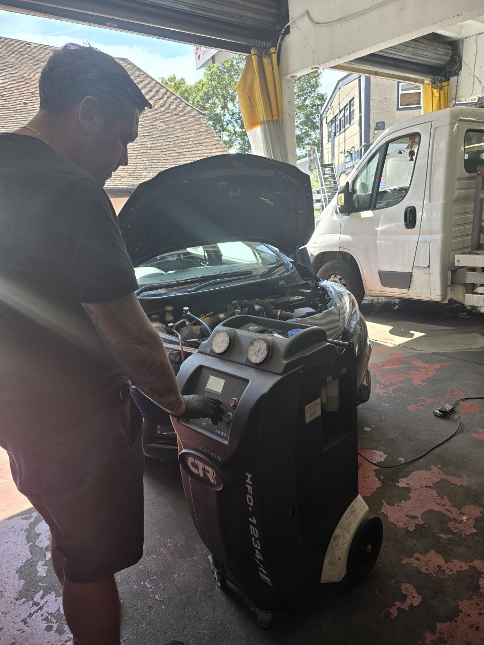 Nissan Micra Air Conditioning Regas
