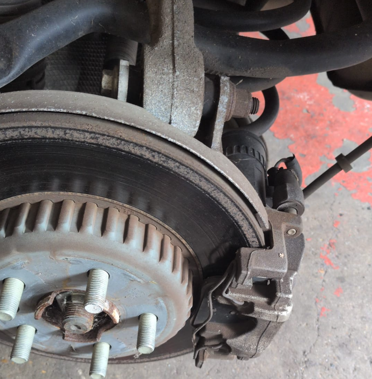Brake and suspension inspection before an MOT in Croydon